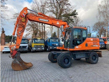 Колёсный экскаватор DOOSAN DX160W