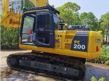 {"name_":"Гусеничный экскаватор KOMATSU PC200"}