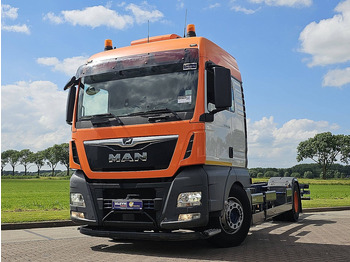 Грузовик-шасси MAN TGX 18.360