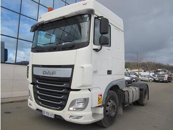 Тягач DAF XF 105 460