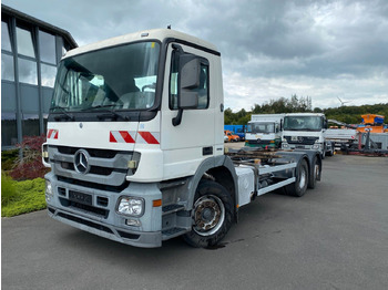 Грузовик-шасси MERCEDES-BENZ Actros 2532