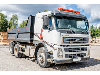 Самосвал VOLVO FM 300