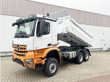 Самосвал MERCEDES-BENZ Arocs 3351