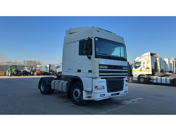 Тягач DAF XF 95.380 (EURO 2 / POMPE MANUELLE / MANUAL PUMP / BOITE MANUELLE / MANUAL GEARBOX): фото 3