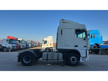 Тягач DAF XF 95.380 (EURO 2 / POMPE MANUELLE / MANUAL PUMP / BOITE MANUELLE / MANUAL GEARBOX): фото 4