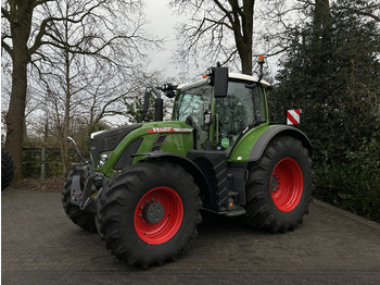 Трактор FENDT 724 Vario