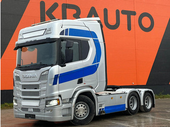 Тягач SCANIA R 580