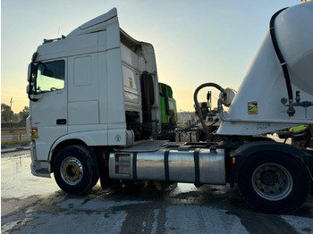 Тягач DAF XF 530