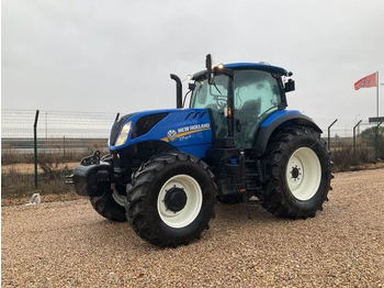 Трактор NEW HOLLAND T7