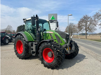 Трактор FENDT 724 Vario