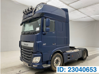 Тягач DAF XF 106 460