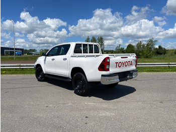 Легковой автомобиль TOYOTA Hilux