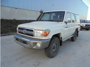 Легковой автомобиль TOYOTA Land Cruiser