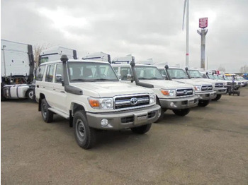 Легковой автомобиль TOYOTA Land Cruiser