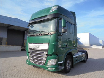 Тягач DAF XF 106 460