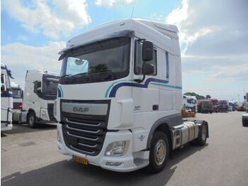 Тягач DAF XF 440