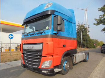 Тягач DAF XF 440