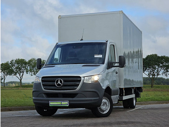 Фургон с закрытым кузовом MERCEDES-BENZ Sprinter 516