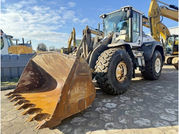 Колёсный погрузчик VOLVO L120H