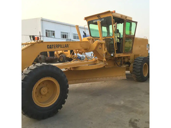 Грейдер CATERPILLAR 140G