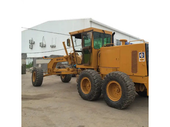 Грейдер CATERPILLAR 140G