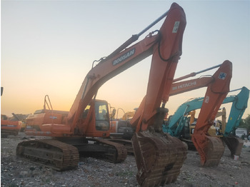 Гусеничный экскаватор DOOSAN DH300LC-7