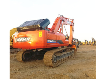 Гусеничный экскаватор Doosan DH300LC-7: фото 4