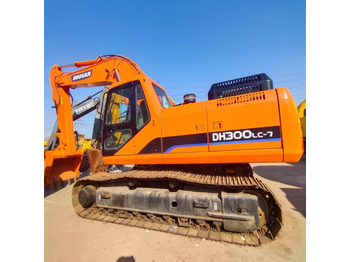 Гусеничный экскаватор DOOSAN DH300LC-7