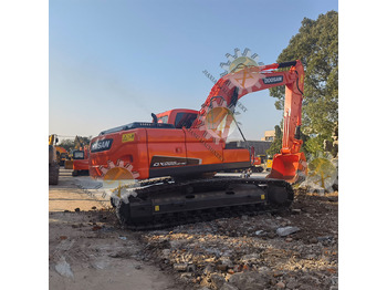 Гусеничный экскаватор DOOSAN DX225LC