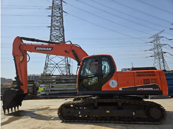 Гусеничный экскаватор DOOSAN DX225