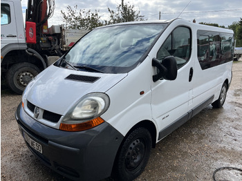 Микроавтобус RENAULT Trafic