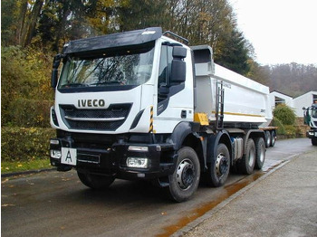 Самосвал IVECO Stralis