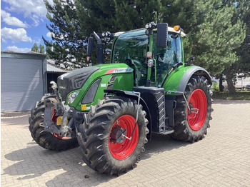 Трактор FENDT 716 Vario