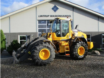 Колёсный погрузчик VOLVO L70H