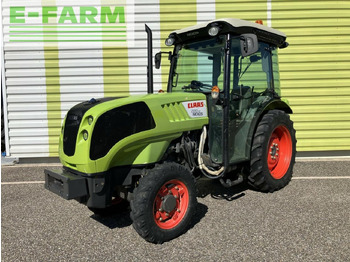 Трактор CLAAS Nexos 220