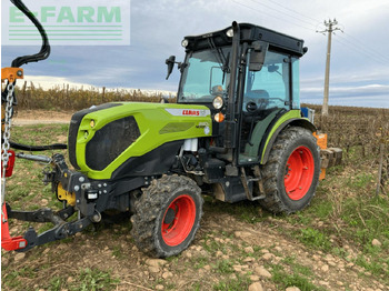 Трактор CLAAS Nexos