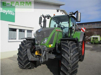 Трактор FENDT 800 Vario