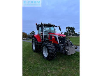 Трактор MASSEY FERGUSON 100 series