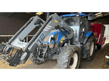 Трактор NEW HOLLAND T6000