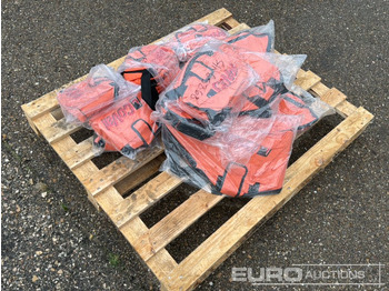 Строительное оборудование Unused Coval Pallet of Various Chainsaw Backpacks: фото 2