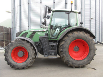 Трактор FENDT 724 Vario