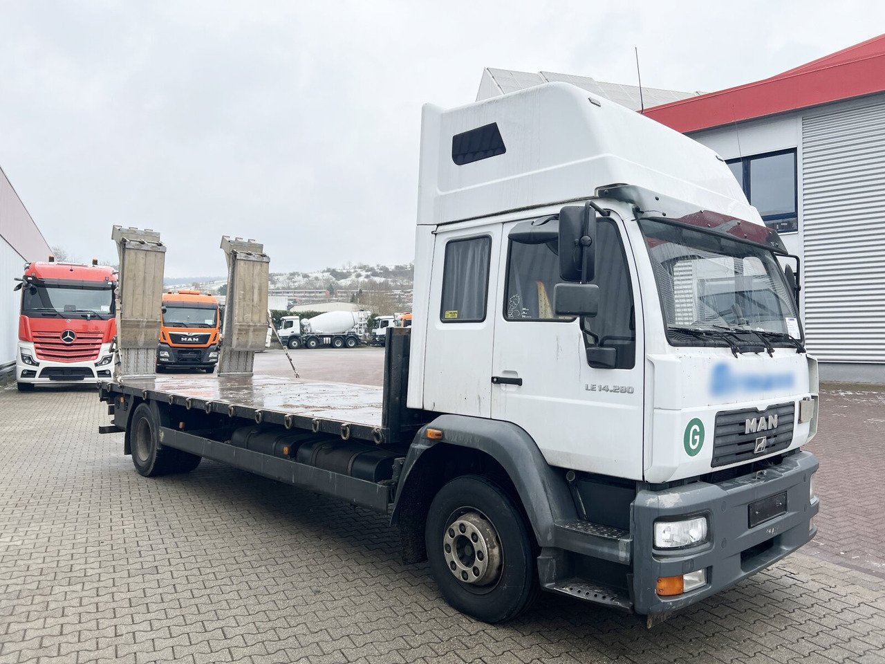 Грузовик бортовой/ Платформа MAN LE 14.280 4x2 L LE 14.280 4x2 L, Maschinentransporter, 2x AHK: фото 8