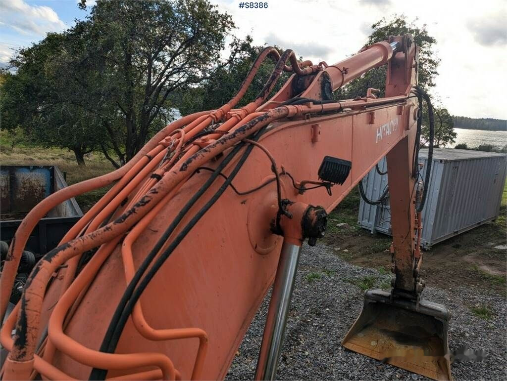 Гусеничный экскаватор Hitachi Zaxis 135LC: фото 37