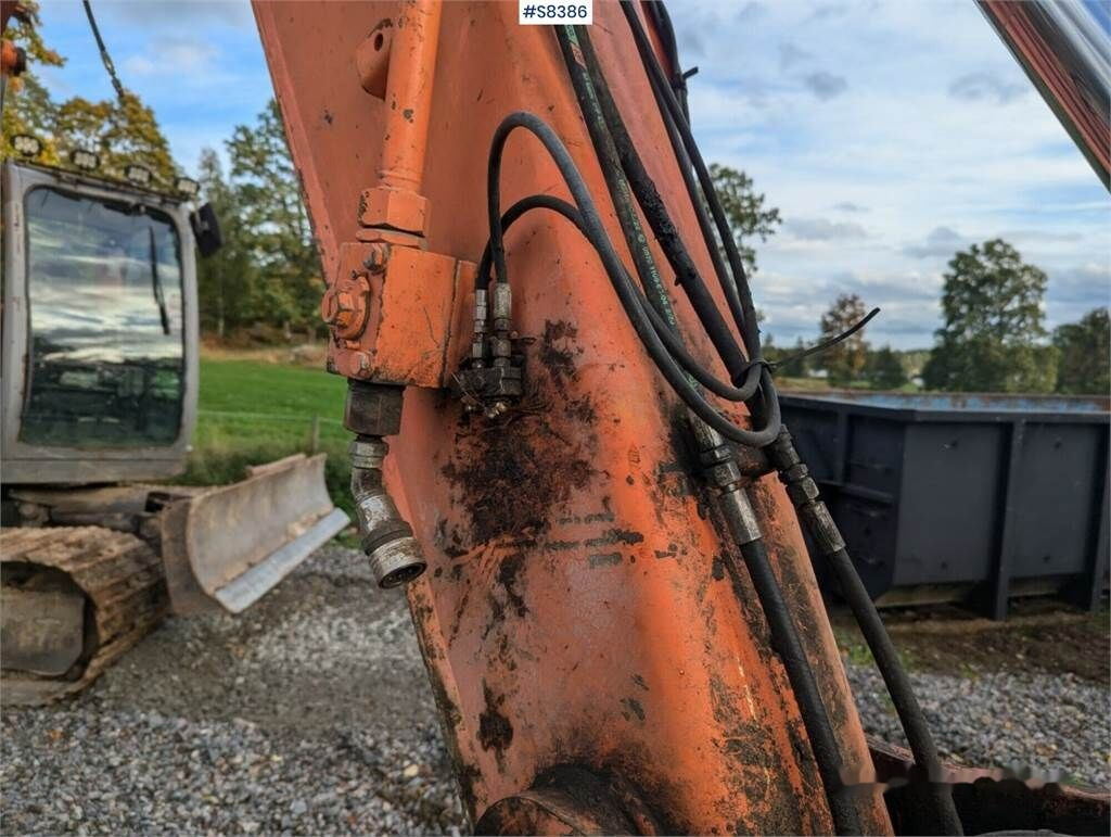 Гусеничный экскаватор Hitachi Zaxis 135LC: фото 49