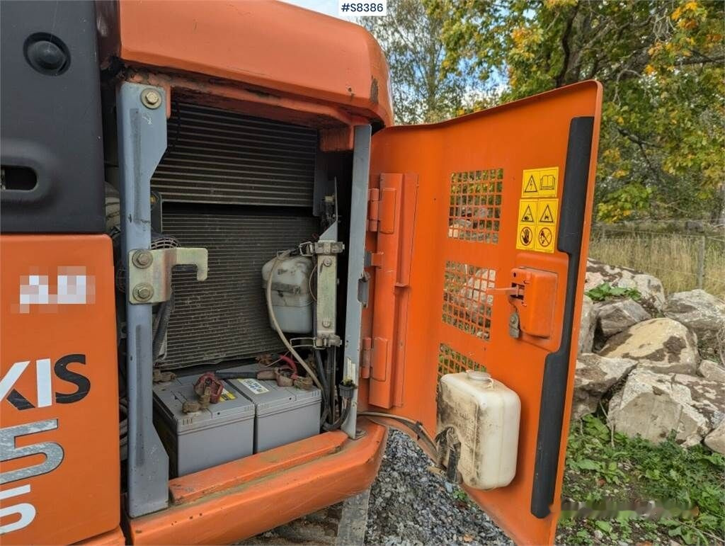 Гусеничный экскаватор Hitachi Zaxis 135LC: фото 30