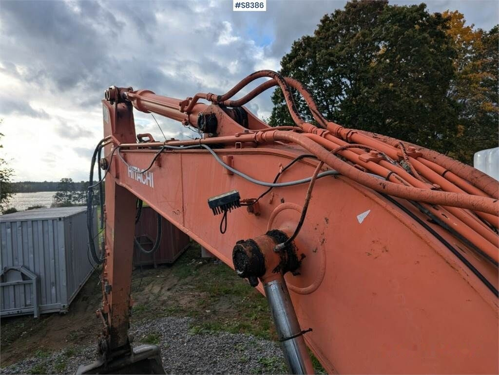 Гусеничный экскаватор Hitachi Zaxis 135LC: фото 36