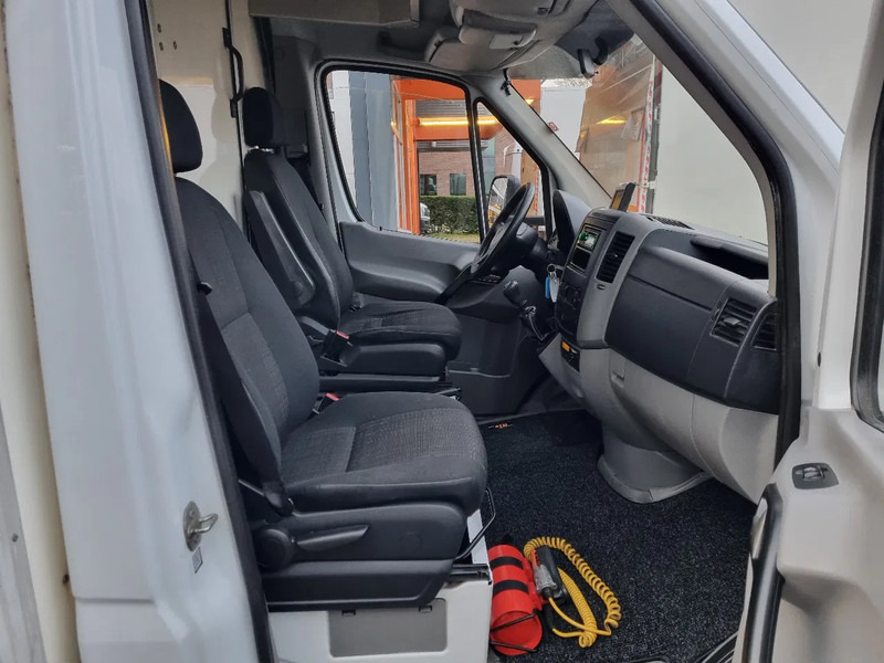 Фургон с закрытым кузовом Mercedes-Benz Sprinter 516 CDI Koffer LBW Dhollandia 750KG Euro 5B: фото 16