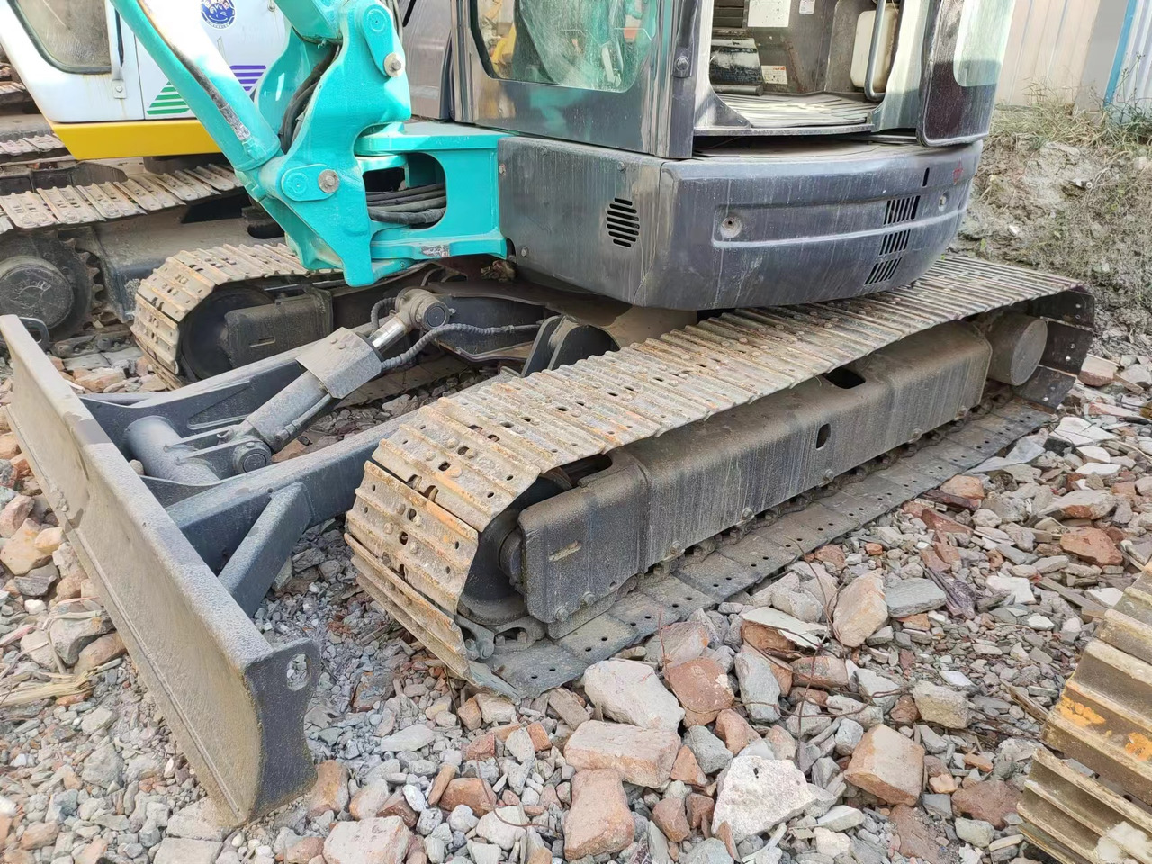 Мини-экскаватор KOBELCO SK55SR: фото 8