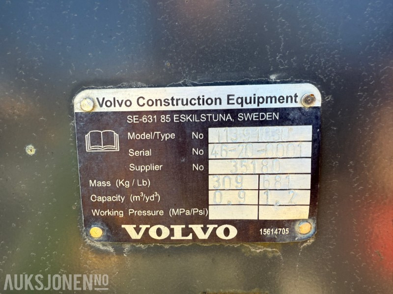 Мини-погрузчик с бортовым поворотом 2020 Volvo JL25H Elektrisk kompaktlaster, Pallegafler, Skuffe, Brøyteskjær - kun 436 arbeidstimer - Servicehistorikk: фото 15