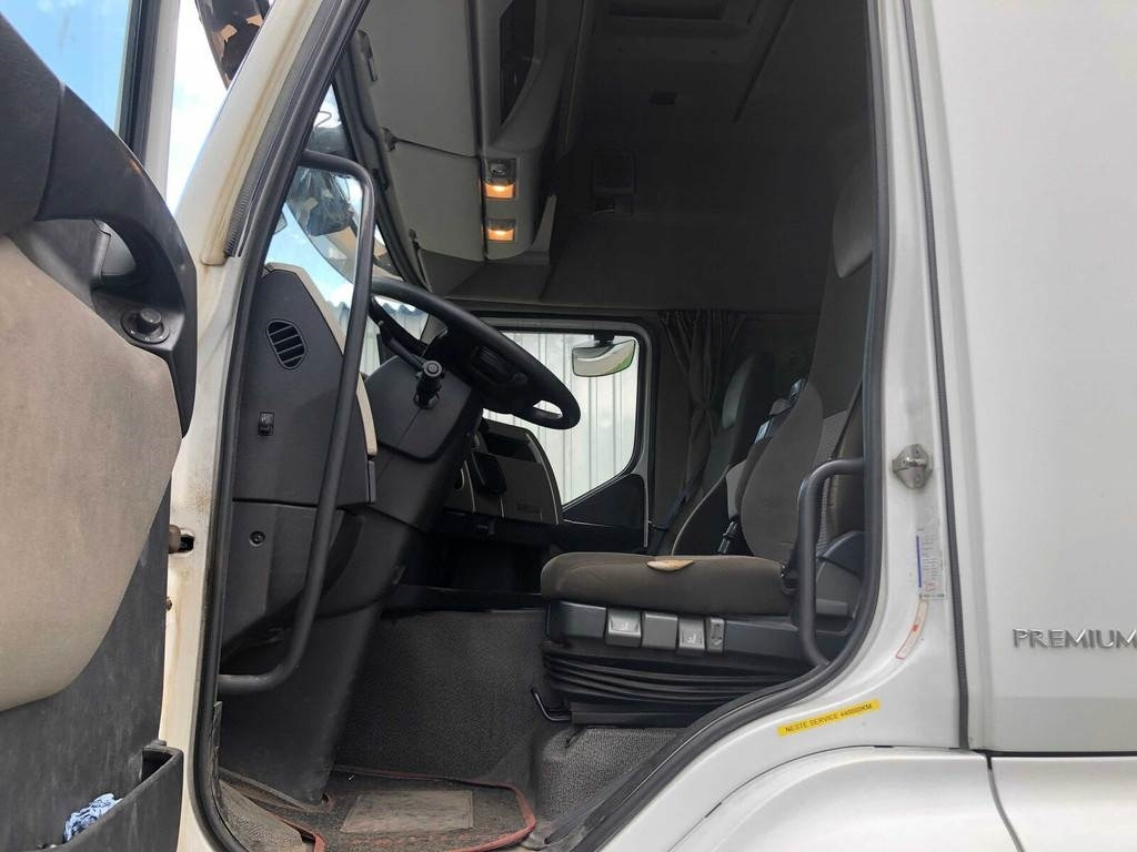 Грузовик с закрытым кузовом Renault Premium 380 4X2 SIDE OPENING EURO5: фото 18